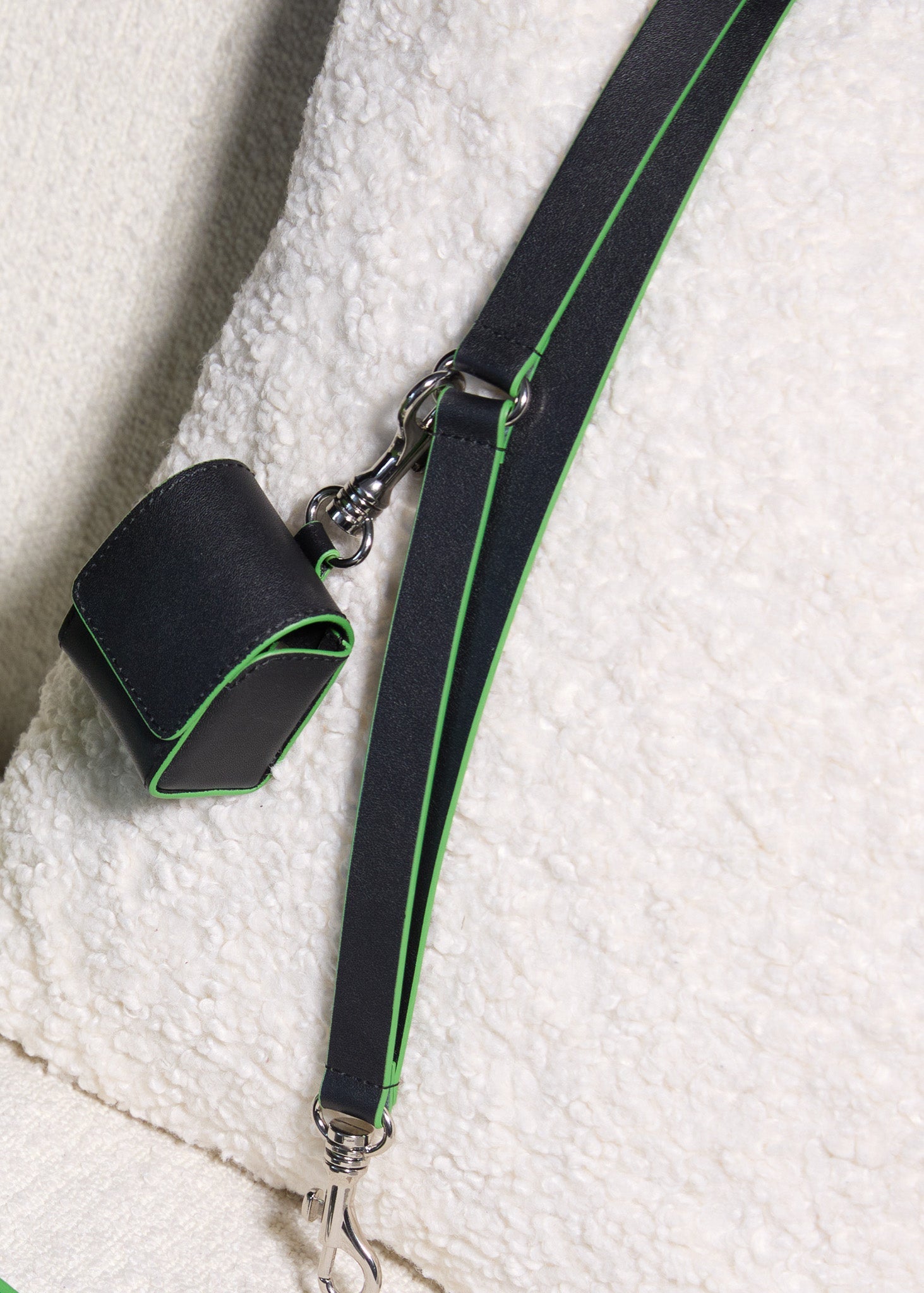 MILO Dog Waste Bag Holder with Green Trim