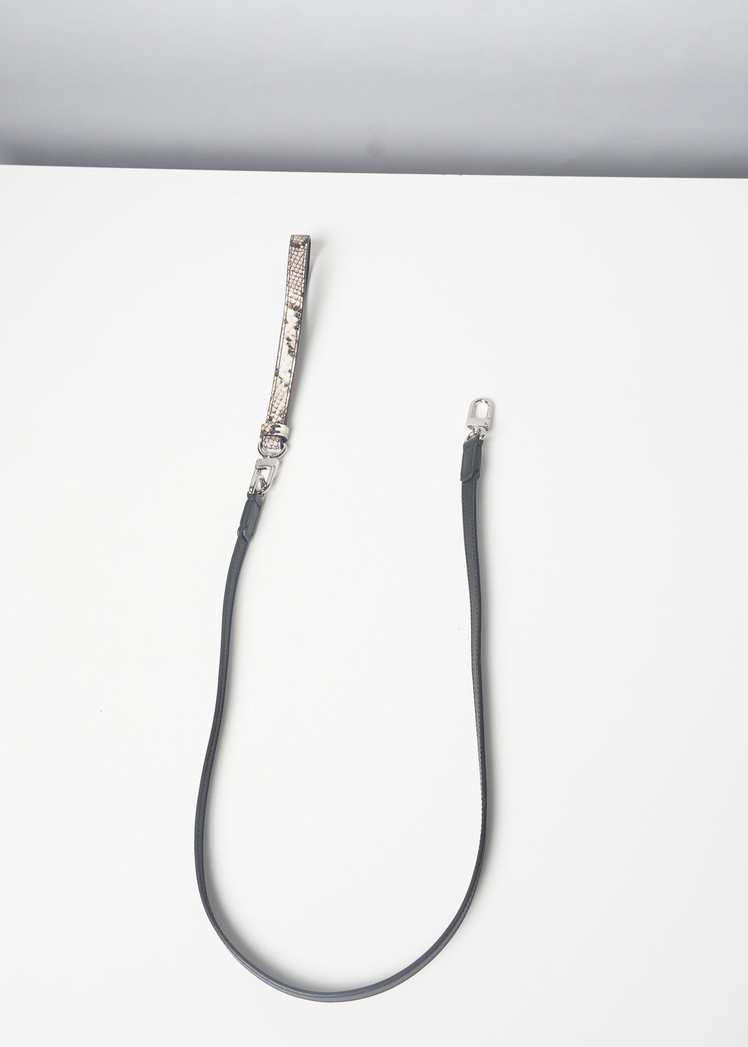 NOIR Dog Leash